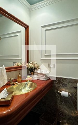 Apartamento à venda com 200m², 4 quartos e 3 vagas Apartamento à venda com 200m², 4 quartos e 3 vagasLavabo