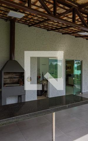 Casa de condomínio à venda com 220m², 6 quartos e sem vagaChurrasqueira