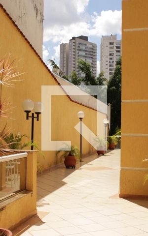 Casa de condomínio à venda com 160m², 3 quartos e 3 vagasÁrea externa