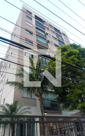 Apartamento para alugar com 56m², 2 quartos e 2 vagas Apartamento para alugar com 56m², 2 quartos e 2 vagasFachada