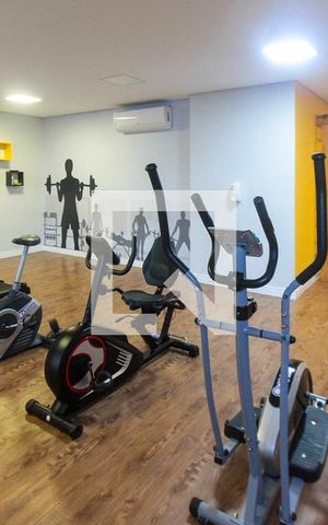 Apartamento para alugar com 56m², 2 quartos e 2 vagas Apartamento para alugar com 56m², 2 quartos e 2 vagasÁrea comum - Academia