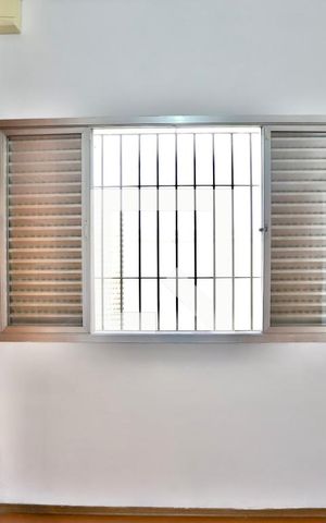 Casa à venda com 293m², 4 quartos e 2 vagas Casa à venda com 293m², 4 quartos e 2 vagasQuarto 3