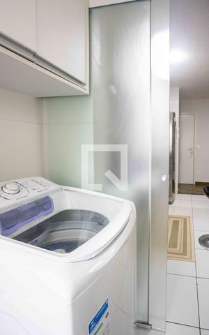 Apartamento à venda com 81m², 3 quartos e 1 vagaÁrea de Serviço