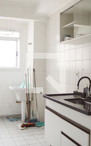 Apartamento à venda com 50m², 2 quartos e 1 vaga Apartamento à venda com 50m², 2 quartos e 1 vagaCozinha e Área de Serviço