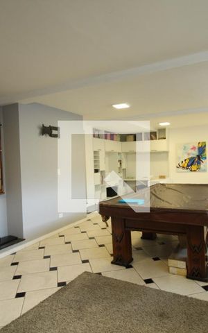 Casa à venda com 350m², 4 quartos e 3 vagasÁrea comum 