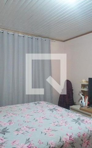 Casa à venda com 56m², 2 quartos e sem vaga Casa à venda com 56m², 2 quartos e sem vagaQuarto 1