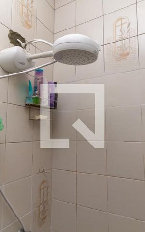 Casa à venda com 249m², 3 quartos e 2 vagas Casa à venda com 249m², 3 quartos e 2 vagasBanheiro da Suíte 2