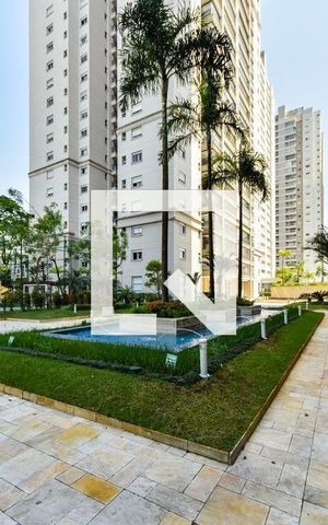 Apartamento para alugar com 242m², 3 quartos e 3 vagas Apartamento para alugar com 242m², 3 quartos e 3 vagasÁrea comum