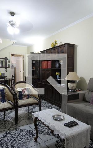 Casa à venda com 160m², 5 quartos e 2 vagasSala