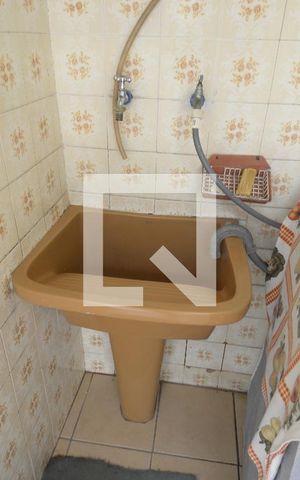 Casa à venda com 160m², 5 quartos e 2 vagasÁrea de Serviço