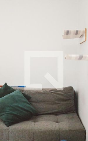 Apartamento à venda com 130m², 3 quartos e sem vaga Apartamento à venda com 130m², 3 quartos e sem vagaSala