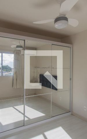 Apartamento à venda com 42m², 2 quartos e 1 vaga Apartamento à venda com 42m², 2 quartos e 1 vagaQuarto 1 - Armários