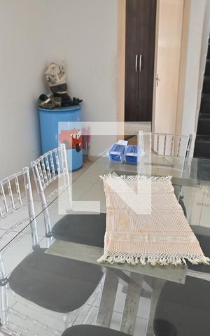 Apartamento para alugar com 120m², 2 quartos e 2 vagasSala
