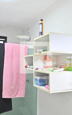 Apartamento para alugar com 120m², 2 quartos e 2 vagasBanheiro 1