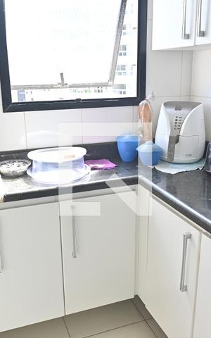 Apartamento para alugar com 120m², 2 quartos e 2 vagasCozinha