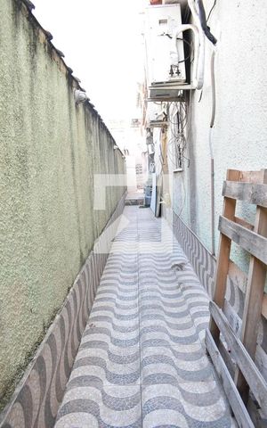 Casa à venda com 48m², 1 quarto e sem vagaCorredor