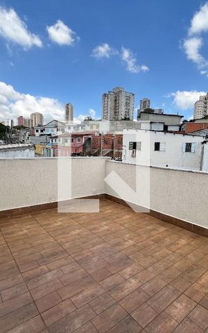 Casa à venda com 200m², 3 quartos e 1 vaga Casa à venda com 200m², 3 quartos e 1 vagaÁrea externa