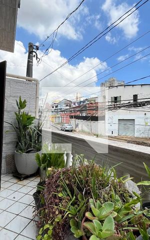 Casa à venda com 200m², 3 quartos e 1 vaga Casa à venda com 200m², 3 quartos e 1 vagaVaranda da Suíte