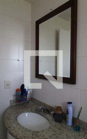 Apartamento à venda com 114m², 3 quartos e 2 vagasBanheiro da suíte 
