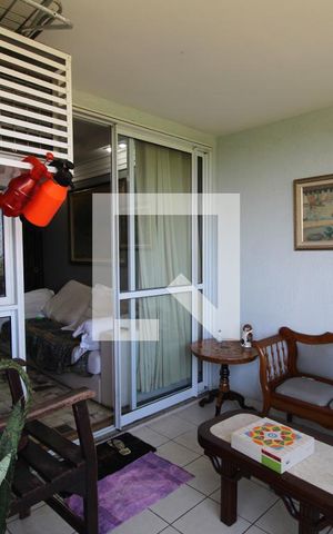 Apartamento à venda com 114m², 3 quartos e 2 vagasVaranda