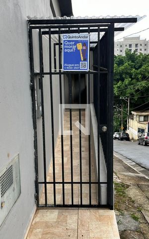 Studio para alugar com 25m², 1 quarto e sem vaga Studio para alugar com 25m², 1 quarto e sem vagaFachada