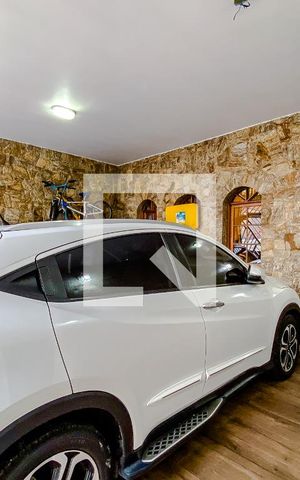 Casa à venda com 267m², 4 quartos e 3 vagasGaragem