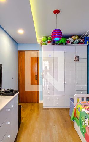 Casa à venda com 267m², 4 quartos e 3 vagasQuarto 2