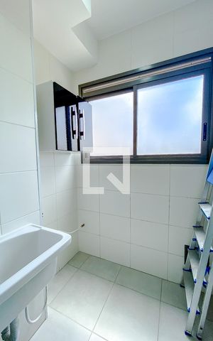 Studio à venda com 28m², 1 quarto e sem vagaÁrea de Serviço