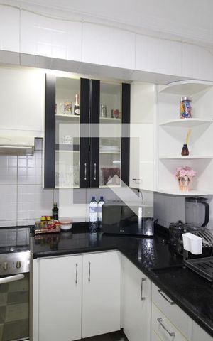Apartamento à venda com 145m², 2 quartos e 1 vagaCozinha