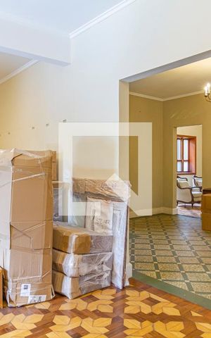 Casa à venda com 360m², 3 quartos e 4 vagasSala