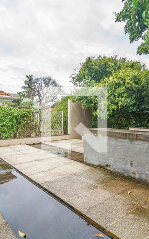 Casa à venda com 360m², 3 quartos e 4 vagasTerraço