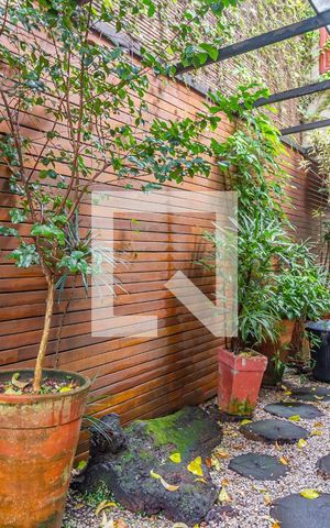 Casa à venda com 360m², 3 quartos e 4 vagasQuintal