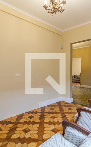 Casa à venda com 360m², 3 quartos e 4 vagasSala de TV