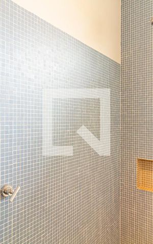 Casa à venda com 360m², 3 quartos e 4 vagasBanheiro da Suíte 1