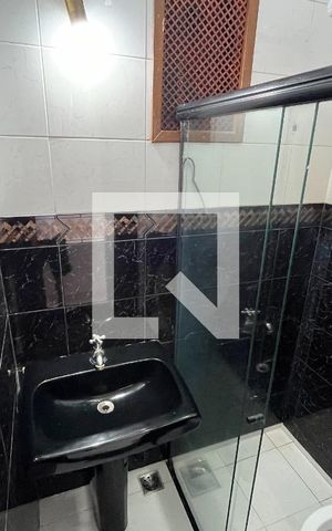 Studio para alugar com 15m², 1 quarto e sem vaga Studio para alugar com 15m², 1 quarto e sem vagaBanheiro