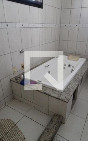 Apartamento à venda com 140m², 3 quartos e 1 vagaBanheiro da suíte