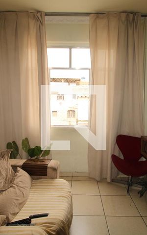 Apartamento à venda com 68m², 3 quartos e 1 vagaSala