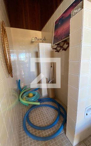 Casa à venda com 529m², 4 quartos e 3 vagas
