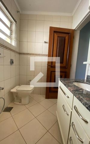 Casa à venda com 529m², 4 quartos e 3 vagas