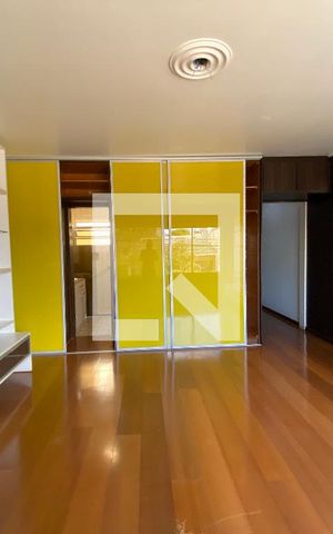 Casa à venda com 529m², 4 quartos e 3 vagas