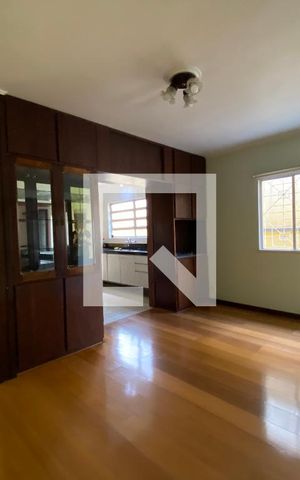Casa à venda com 529m², 4 quartos e 3 vagas