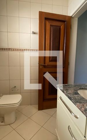 Casa à venda com 529m², 4 quartos e 3 vagas
