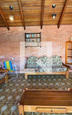 Casa à venda com 529m², 4 quartos e 3 vagas