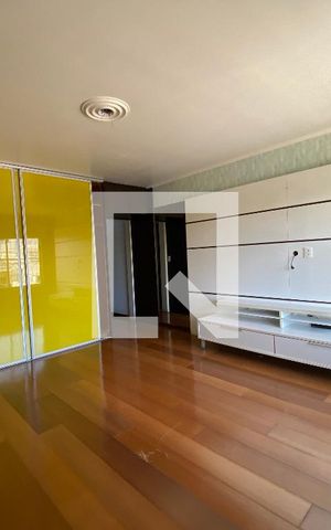 Casa à venda com 529m², 4 quartos e 3 vagas