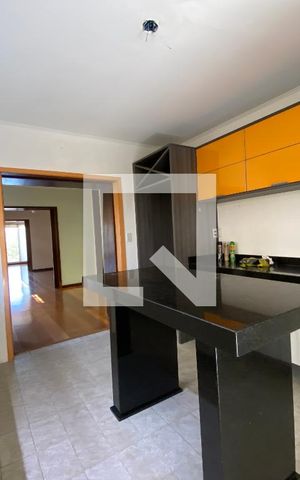Casa à venda com 529m², 4 quartos e 3 vagas