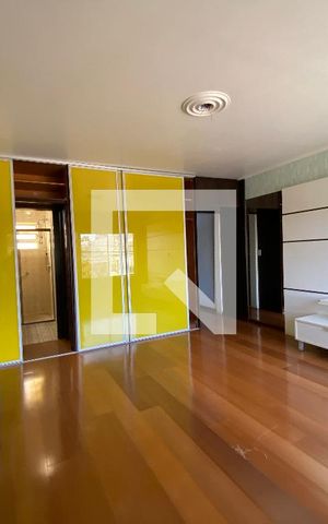 Casa à venda com 529m², 4 quartos e 3 vagas