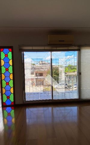 Casa à venda com 529m², 4 quartos e 3 vagas