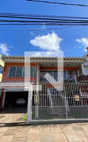 Casa à venda com 529m², 4 quartos e 3 vagas