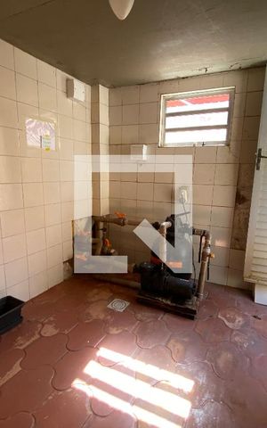 Casa à venda com 529m², 4 quartos e 3 vagas
