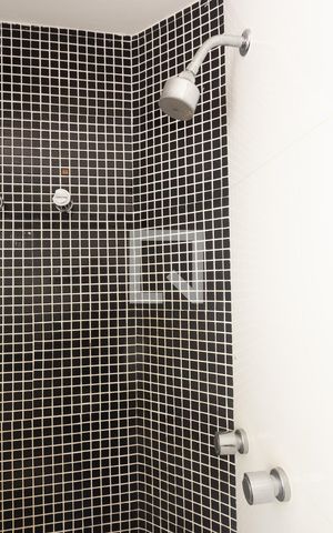 Apartamento para alugar com 52m², 1 quarto e 1 vaga Apartamento para alugar com 52m², 1 quarto e 1 vagaBanheiro